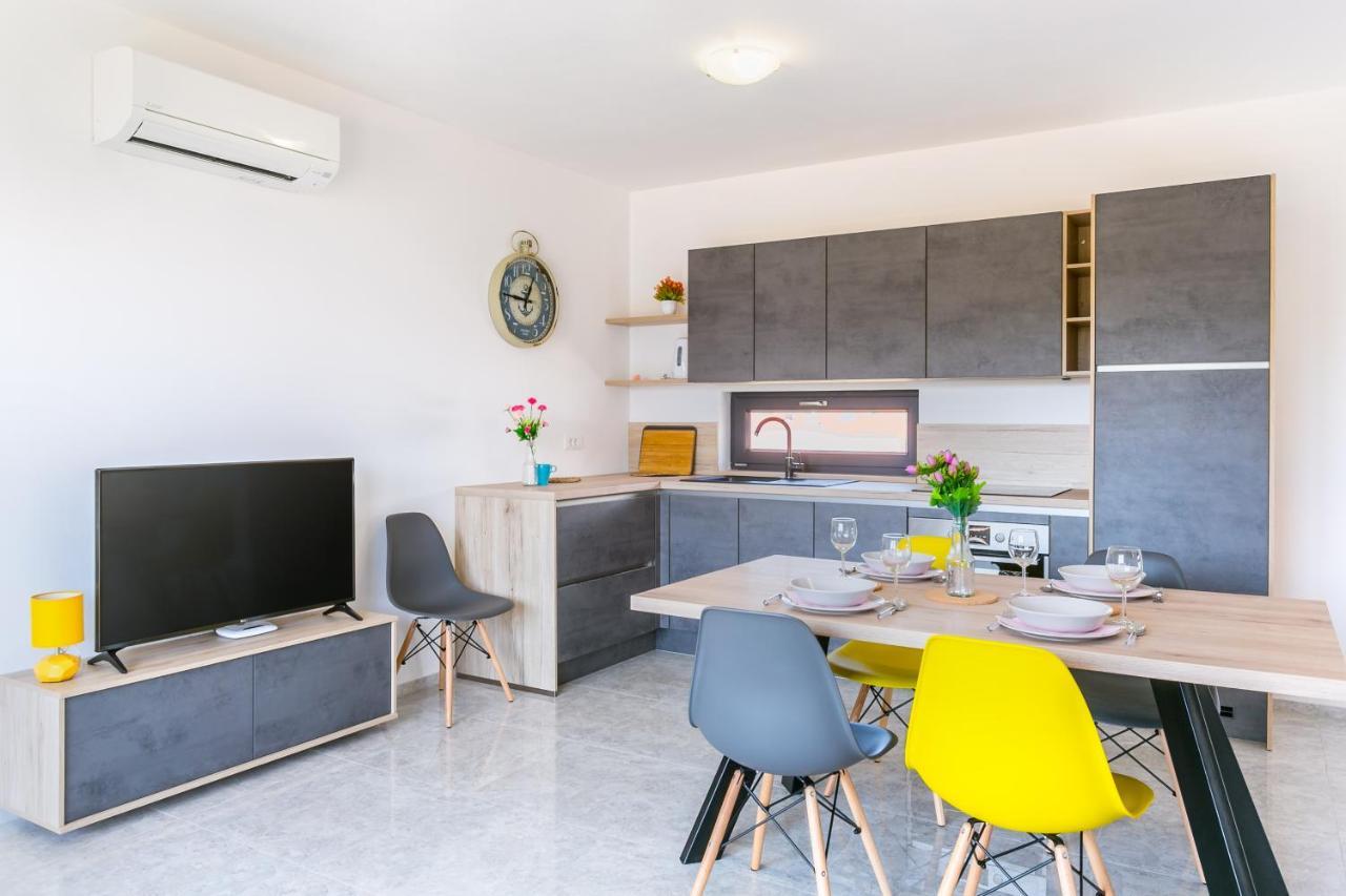 Nevia Apartment Medulin Exterior photo